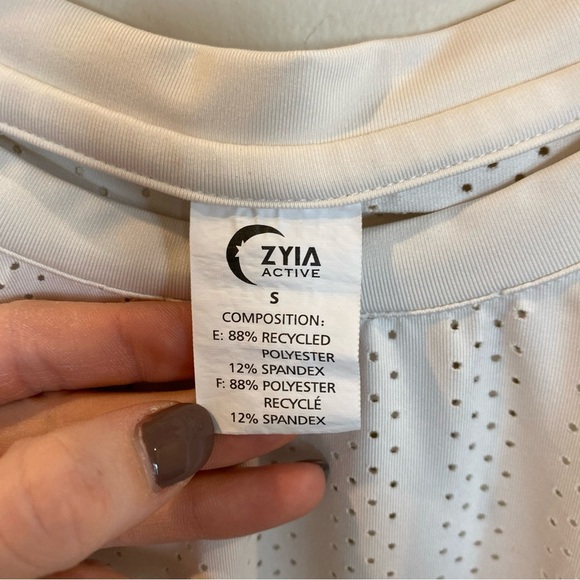 ZYIA Shirt Womens Small White Vertical Chill Tee Short Sleeve Ventilated Active - Picture 3 of 6